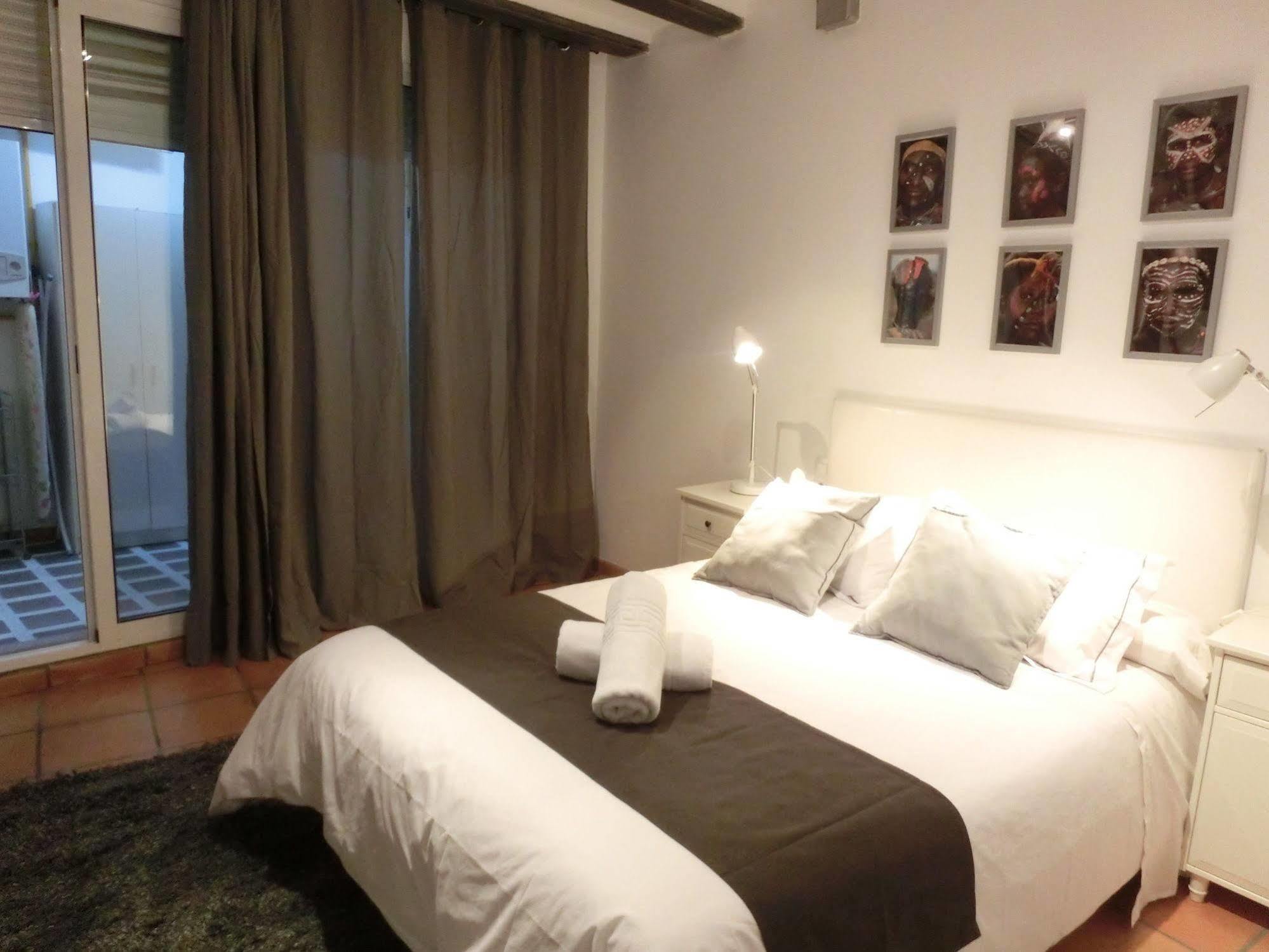Total Valencia Elegance Apartment Exterior foto
